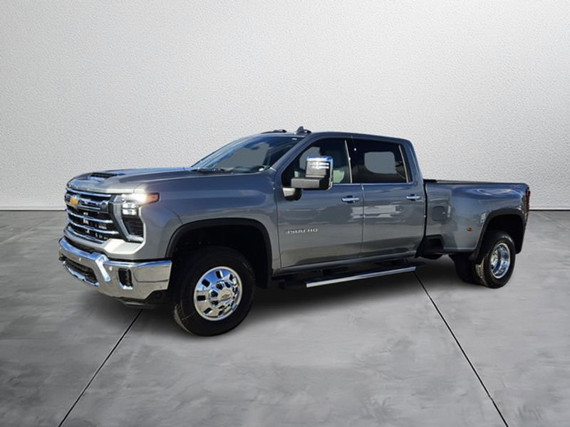 New 2026 Chevrolet Silverado 3500 LTZ w/ LTZ Plus Package image 2