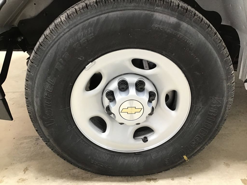 New 2025 Chevrolet Express 2500 w/ Driver Convenience Package image 25