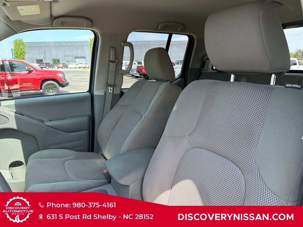 Certified 2021 Nissan Frontier SV image 13