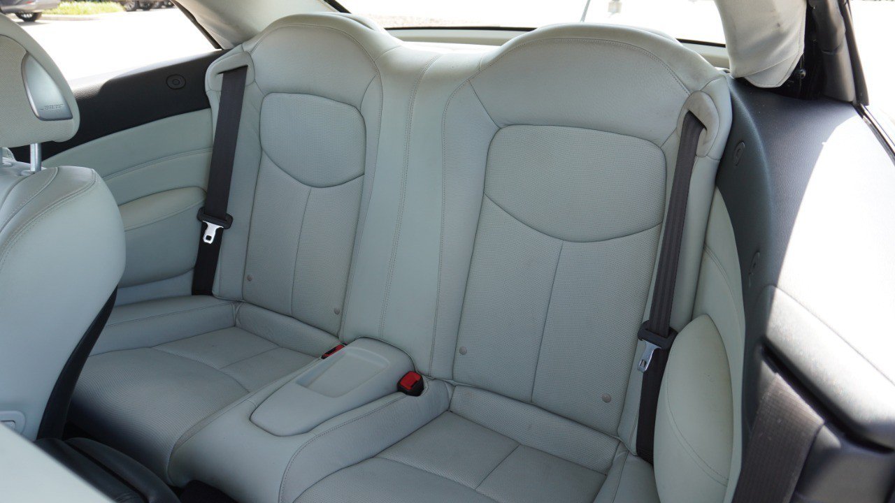 Used 2010 INFINITI G37 Convertible w/ Premium Pkg RWD image 27