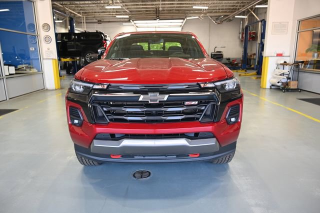 New 2026 Chevrolet Colorado Z71 w/ Technology Package AWD/4WD image 2