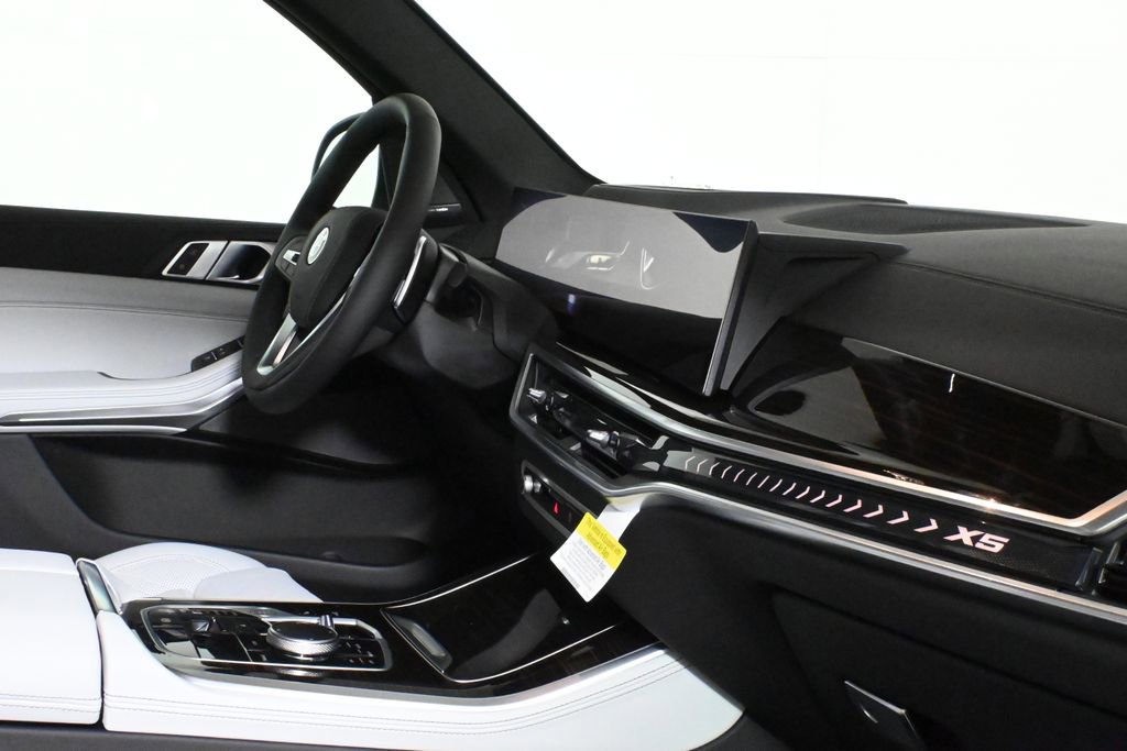 Used 2026 BMW X5 xDrive40i image 35