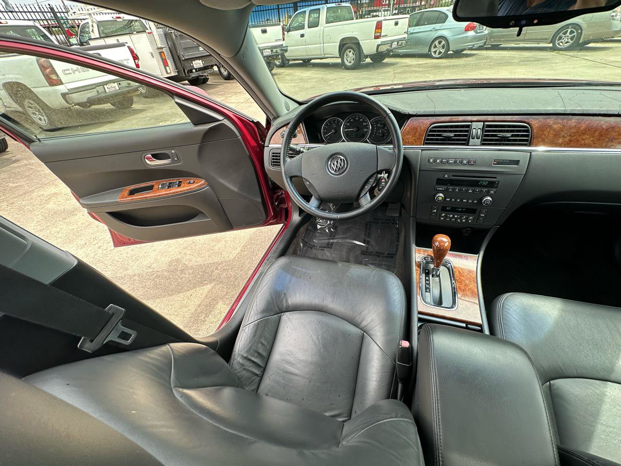 Used 2005 Buick LaCrosse CXS w/ Chrome Appearance Package FWD image 29