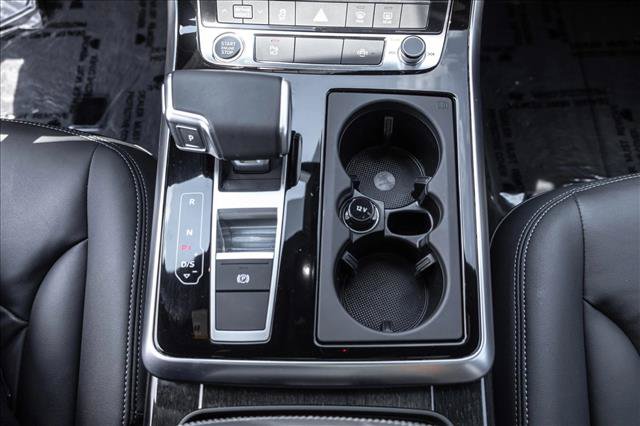 Certified 2025 Audi Q7 2.0T Premium Plus w/ Convenience Package AWD/4WD image 20