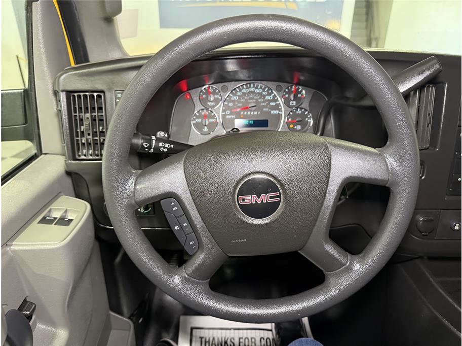 Used 2018 GMC Savana 2500 Extended w/ Driver Convenience Package image 24