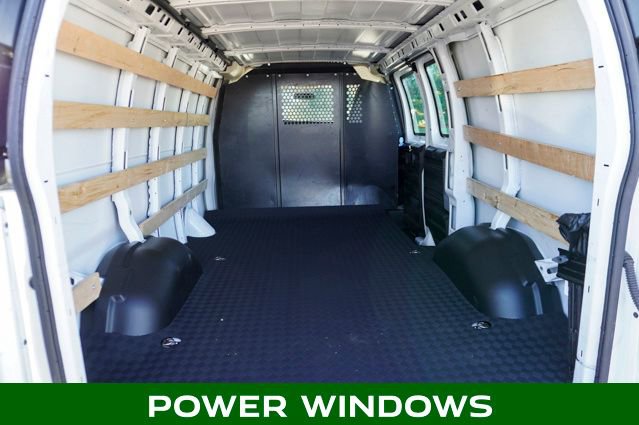 Used 2024 GMC Savana 2500 w/ Driver Convenience Package image 6