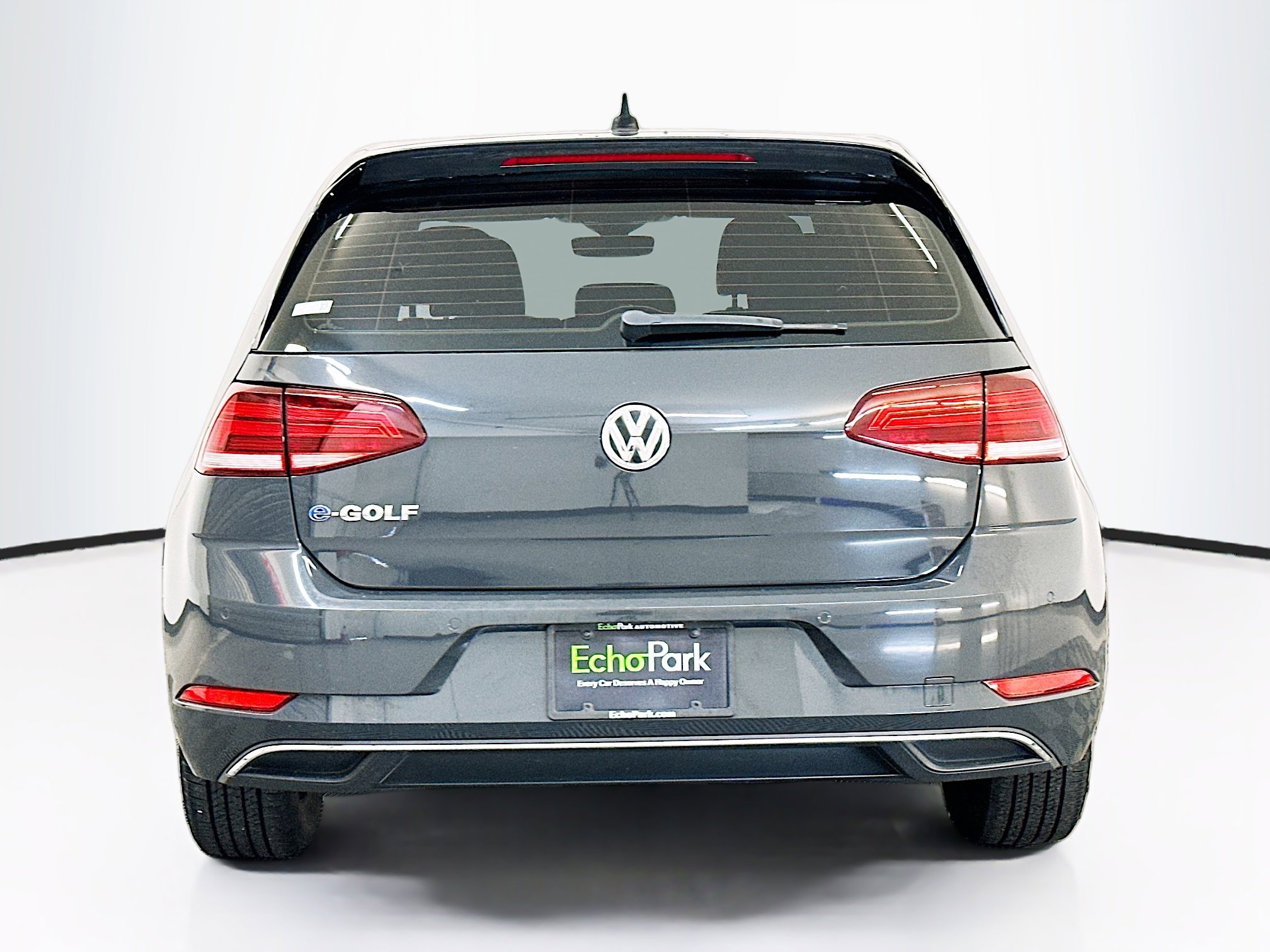 Used 2019 Volkswagen e-Golf SEL Premium image 7