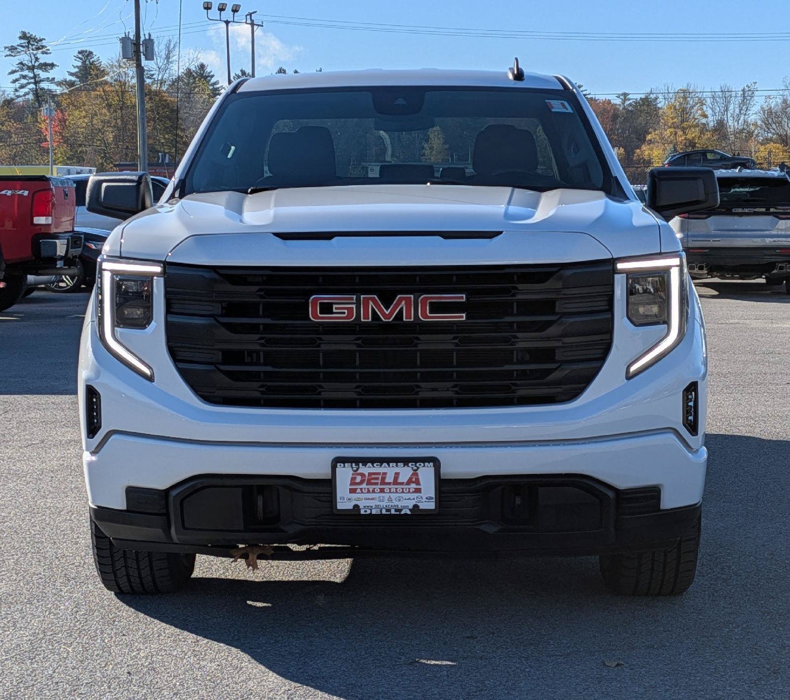 Used 2023 GMC Sierra 1500 Pro w/ Graphite Edition AWD/4WD image 2