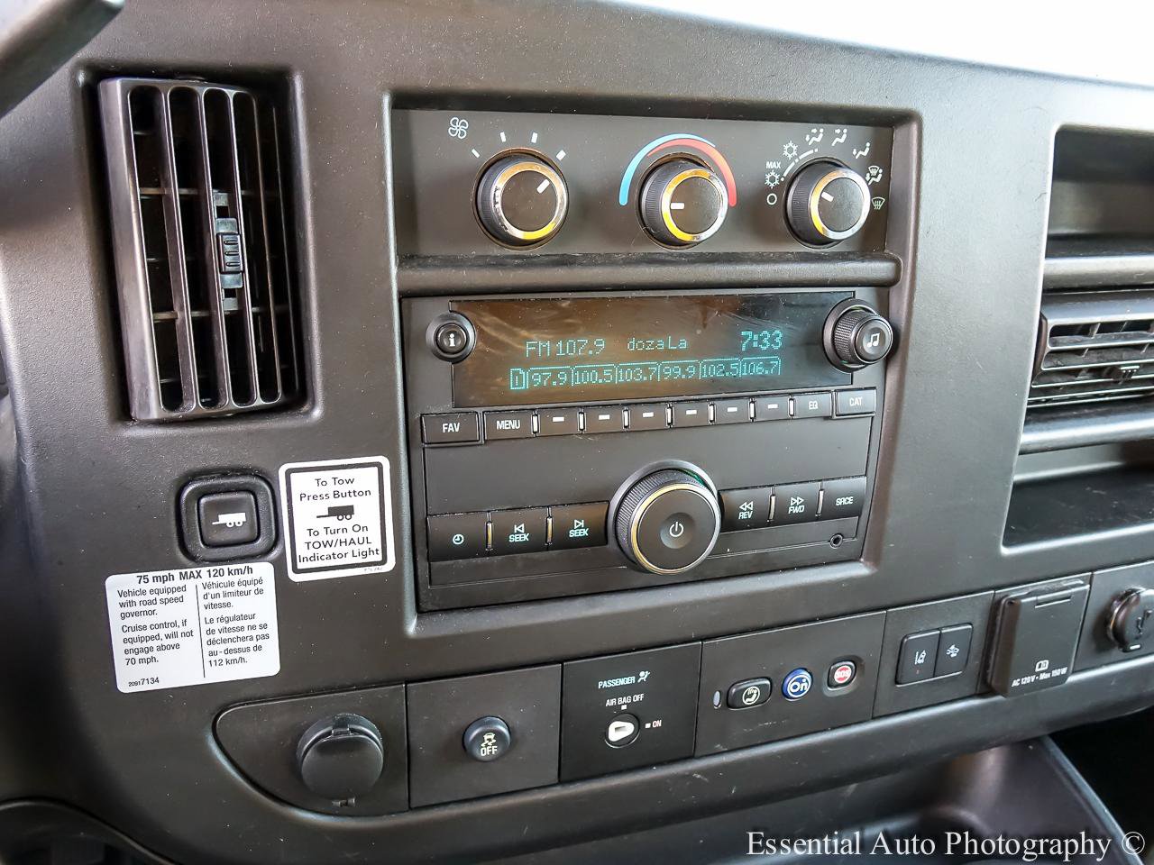 Used 2019 GMC Savana 3500 Extended w/ Driver Convenience Package image 15