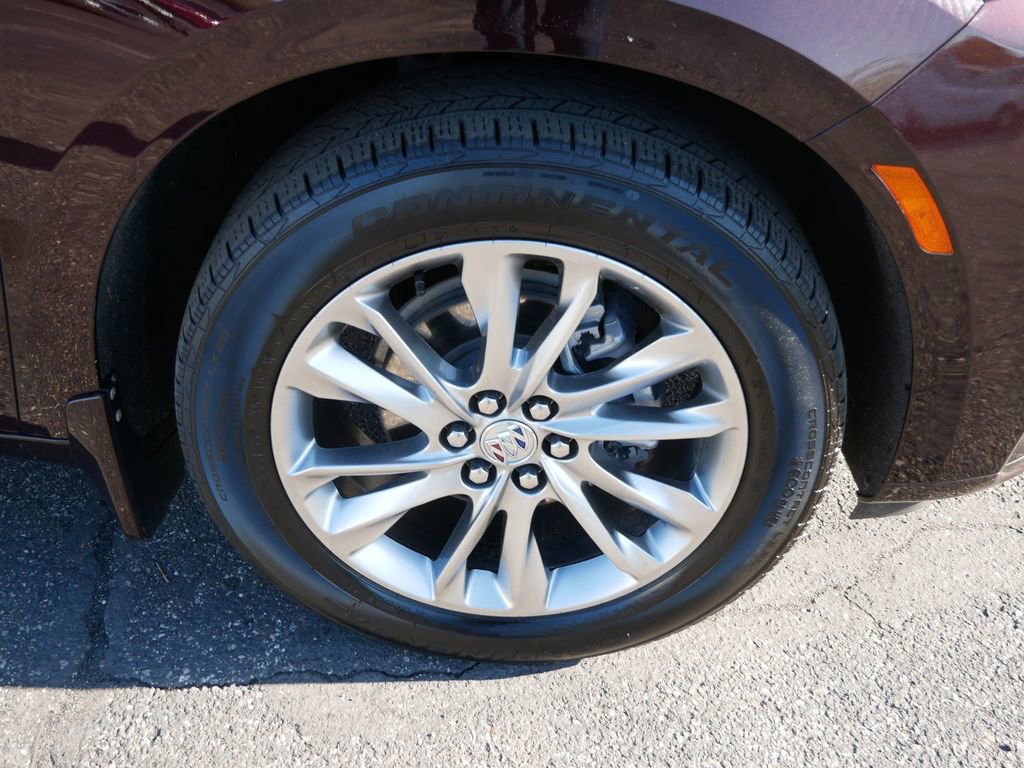 Used 2023 Buick Enclave Avenir w/ Avenir Technology Package AWD/4WD image 8