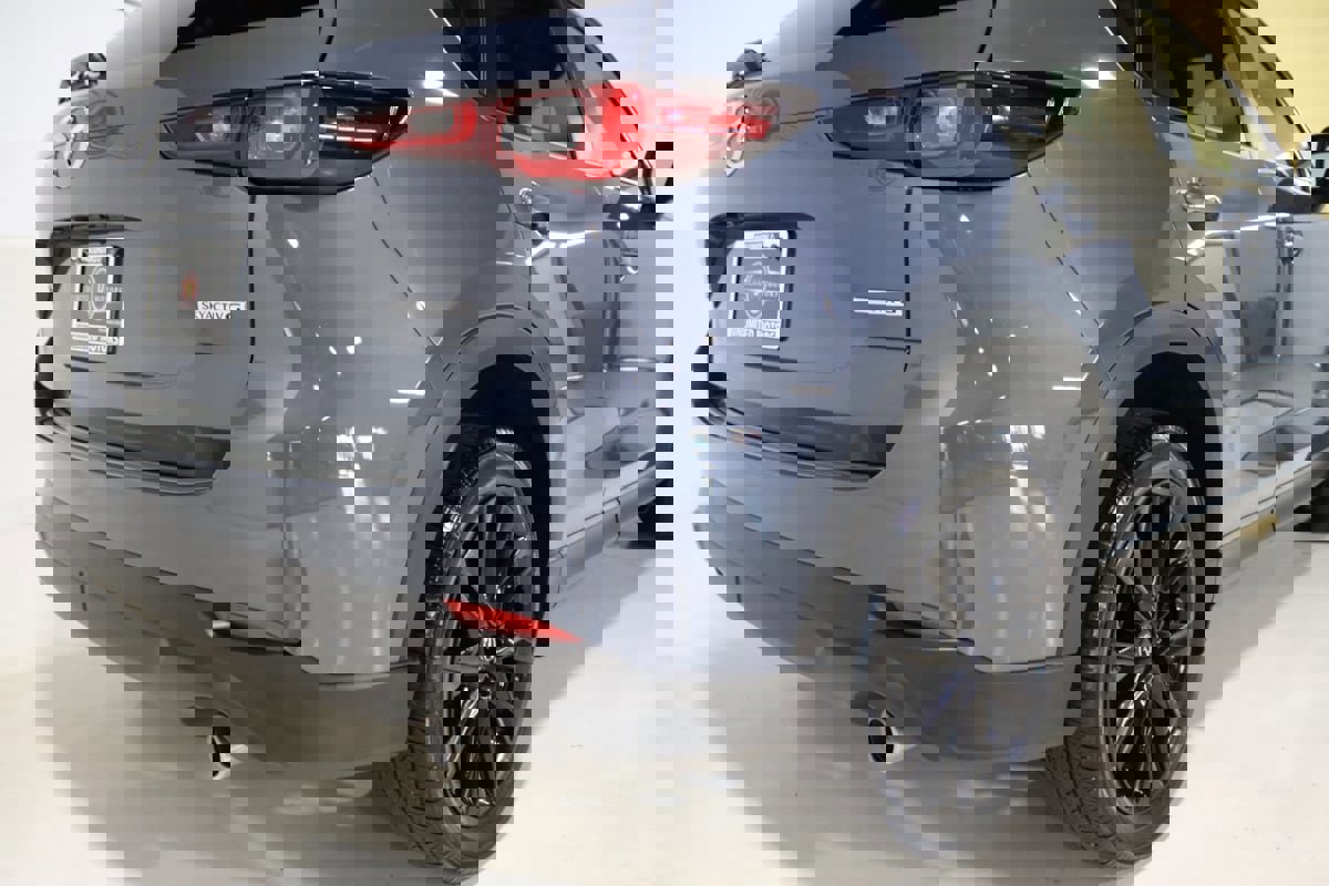 Used 2024 MAZDA CX-5 Carbon Edition image 10