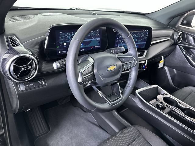 Used 2026 Chevrolet Equinox LT FWD image 10