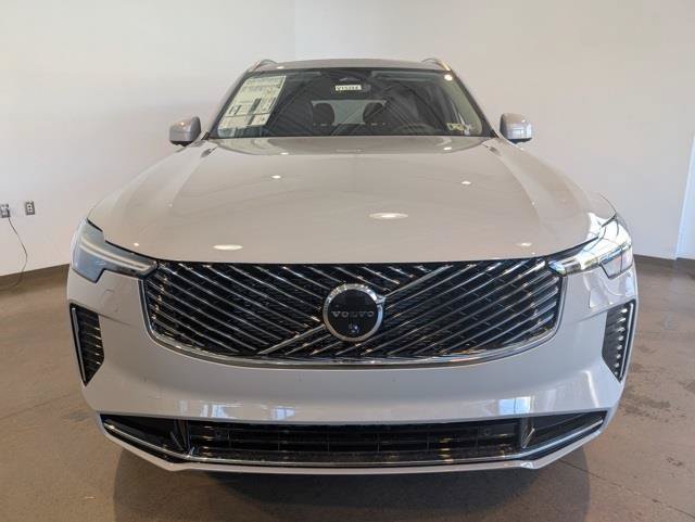 New 2026 Volvo XC90 B6 Ultra w/ Protection Package AWD/4WD image 2