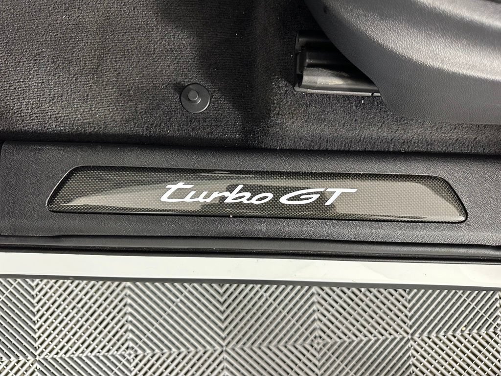 Certified 2024 Porsche Cayenne Turbo GT AWD/4WD image 21