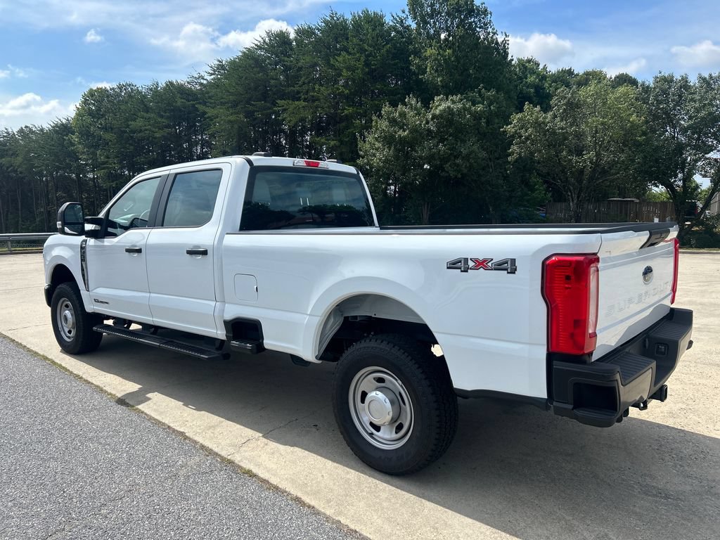 Used 2025 Ford F350 XL w/ Snow Plow Prep Package AWD/4WD image 3