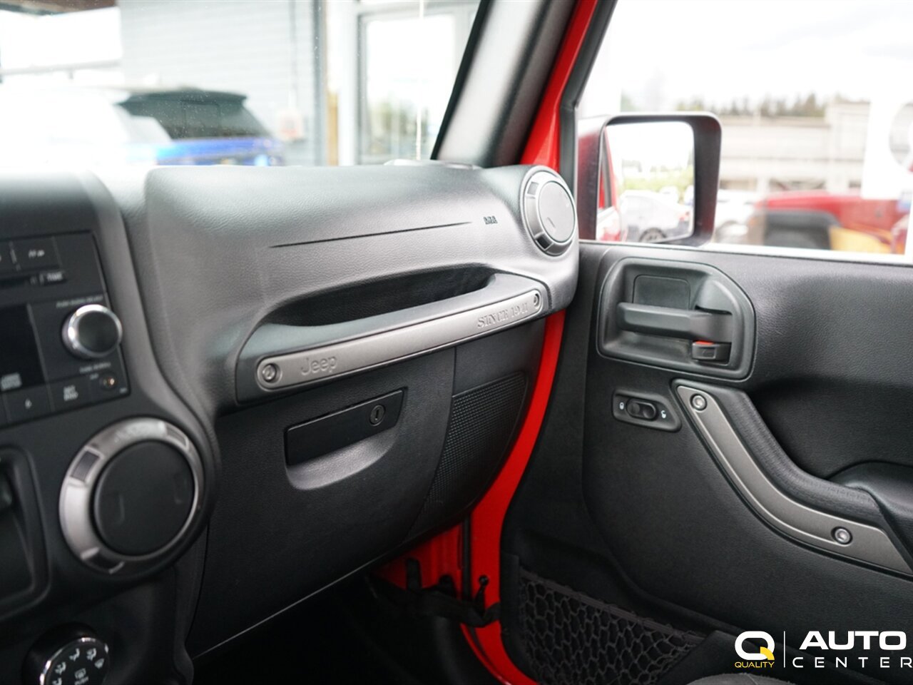 Used 2018 Jeep Wrangler Sport AWD/4WD image 20