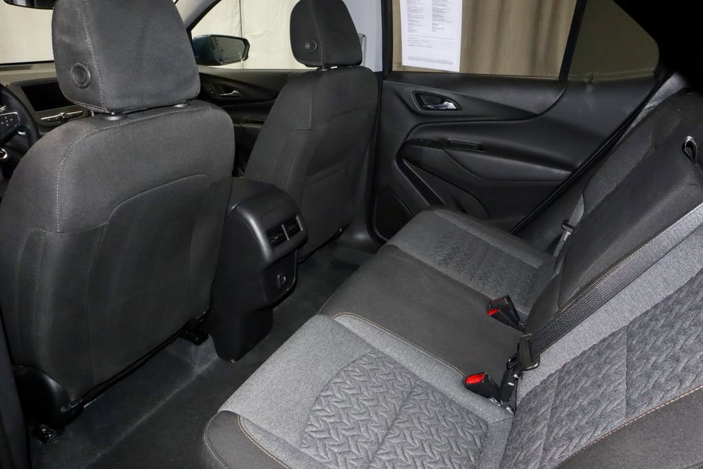 Used 2024 Chevrolet Equinox LT w/ LPO, Floor Liner Package image 21
