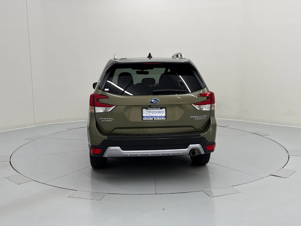Used 2024 Subaru Forester Touring AWD/4WD image 4