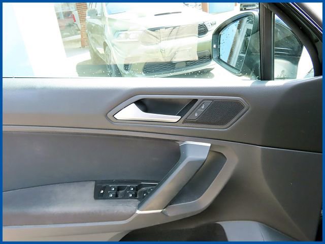 Used 2020 Volkswagen Tiguan S AWD/4WD image 12