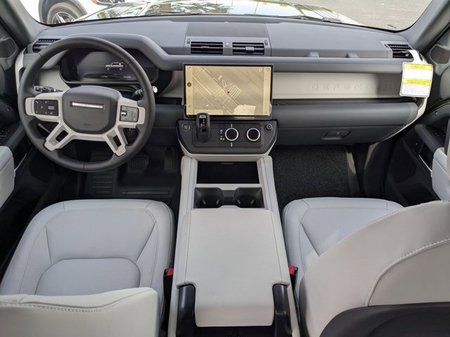 New 2026 Land Rover Defender 110 X-Dynamic SE AWD/4WD image 15