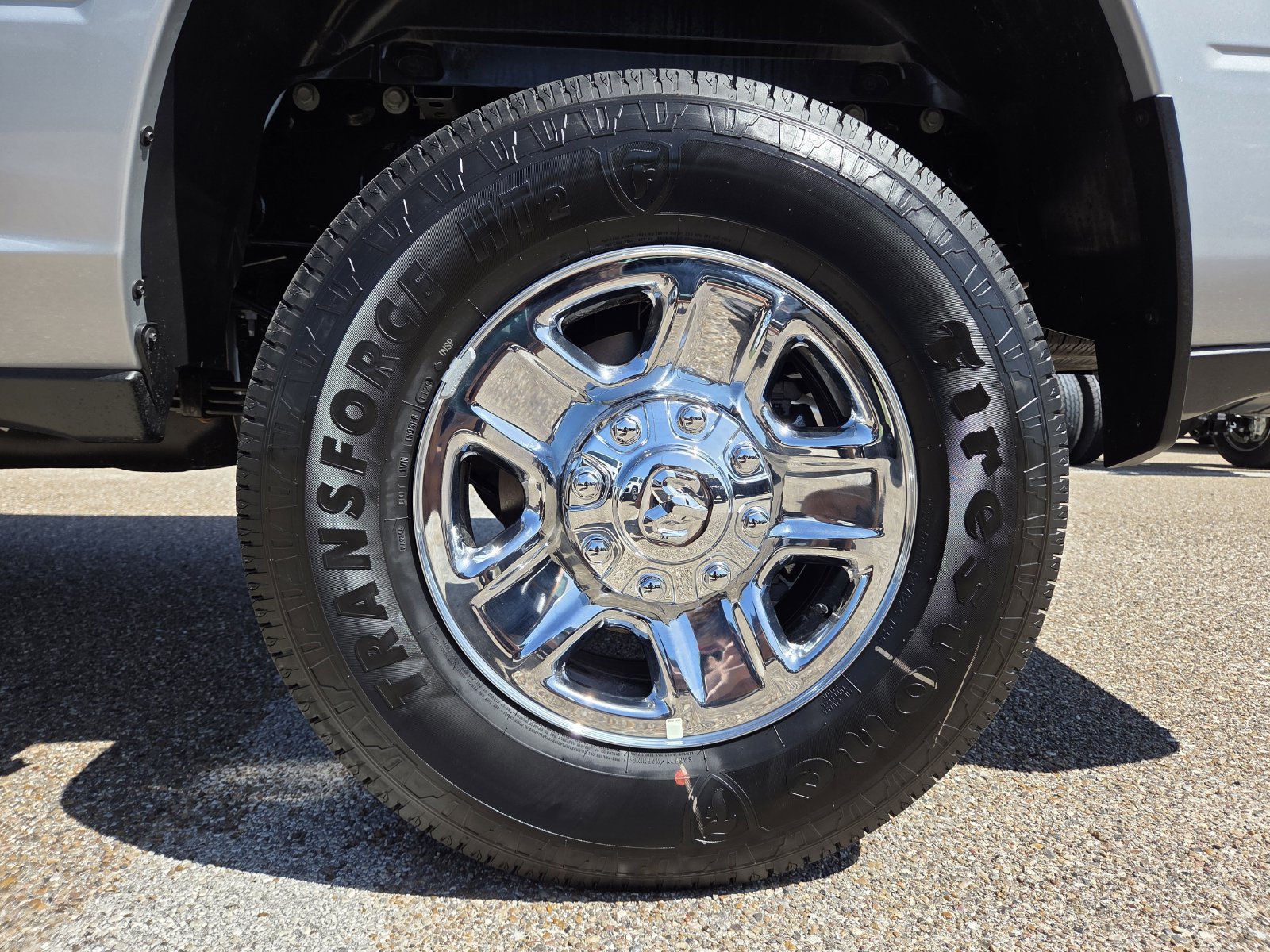 New 2026 RAM 3500 Tradesman AWD/4WD image 9