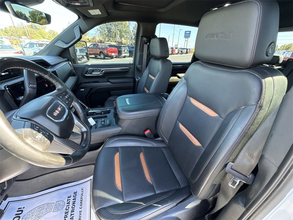 Used 2024 GMC Sierra 2500 AT4 w/ AT4 Premium Plus Package image 11