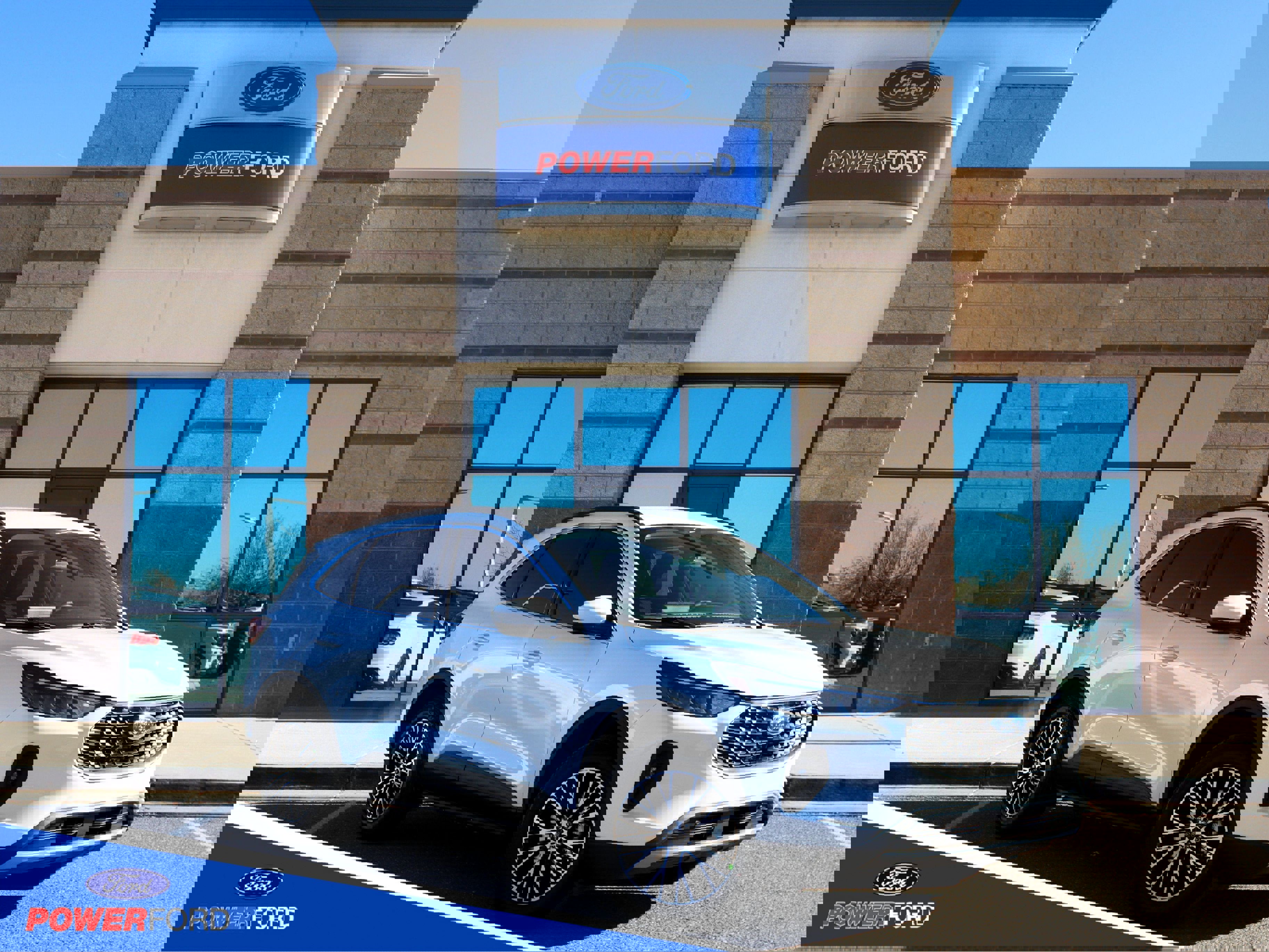 New 2026 Ford Escape SE image 1