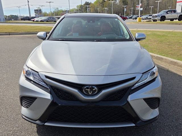 Used 2020 Toyota Camry XSE image 2