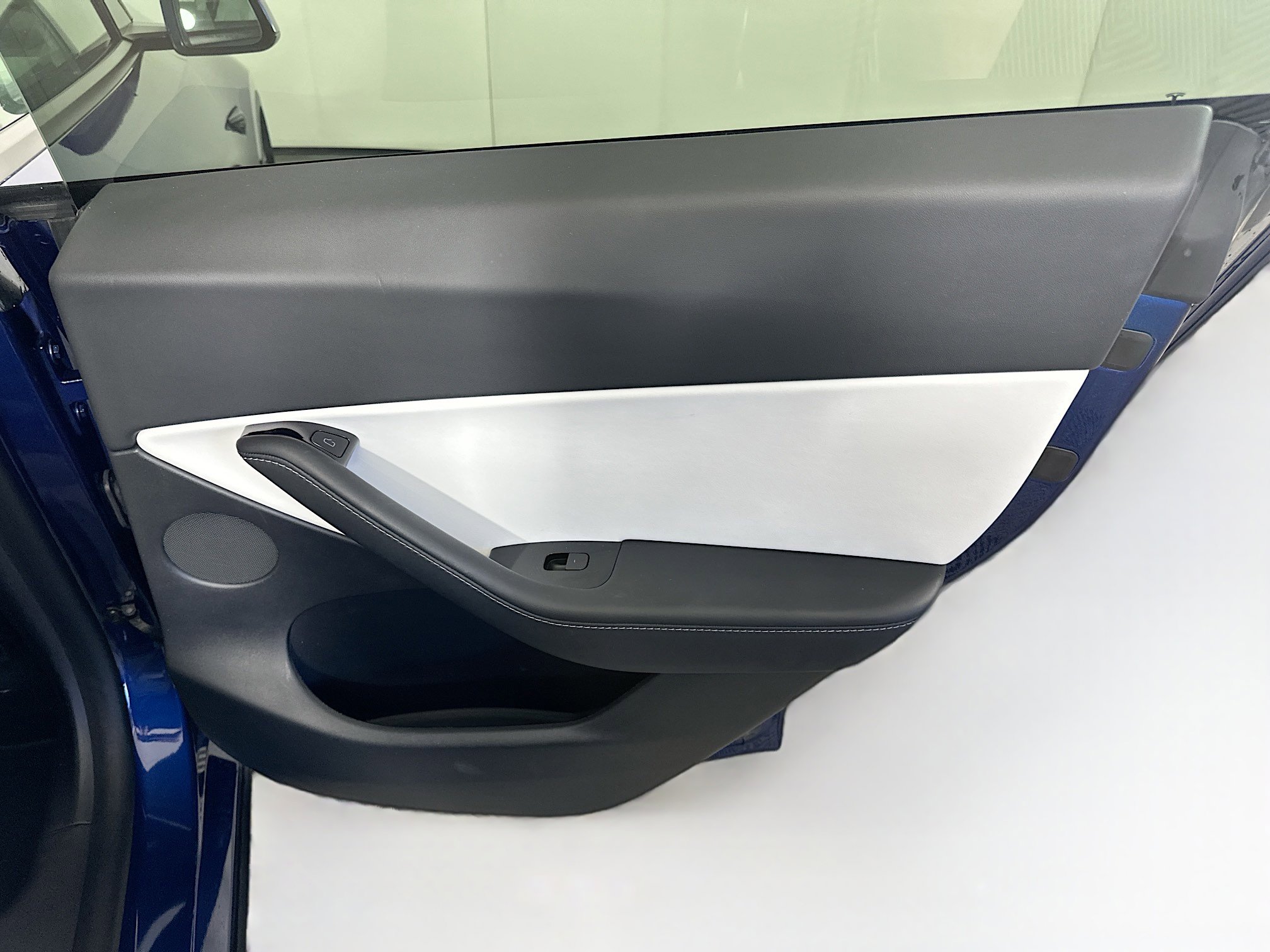 Used 2021 Tesla Model Y Long Range image 30