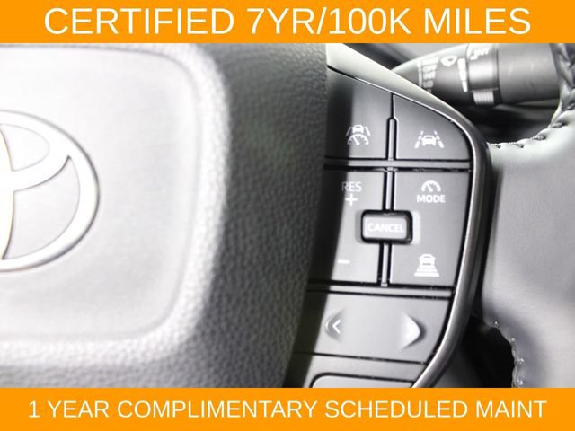 Used 2025 Toyota Prius LE FWD image 22