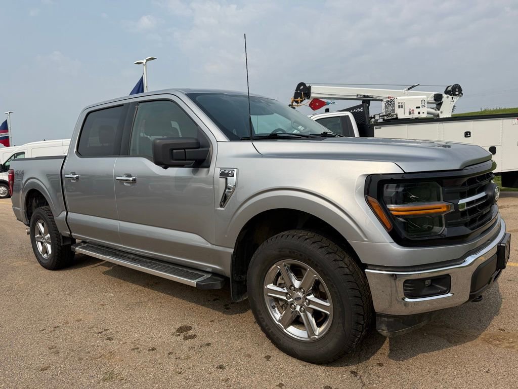 Used 2024 Ford F150 XLT image 2