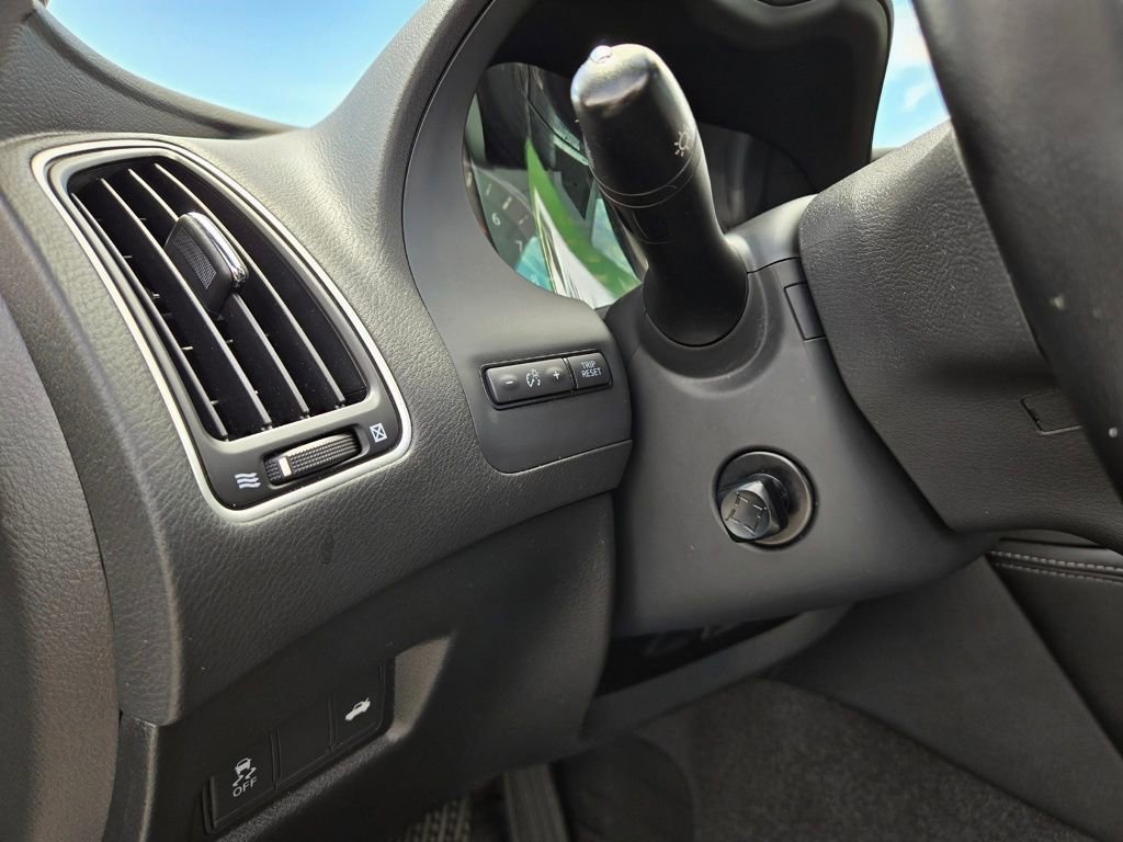 Used 2018 INFINITI Q50 Luxe w/ Sensory Package (Luxe) image 31