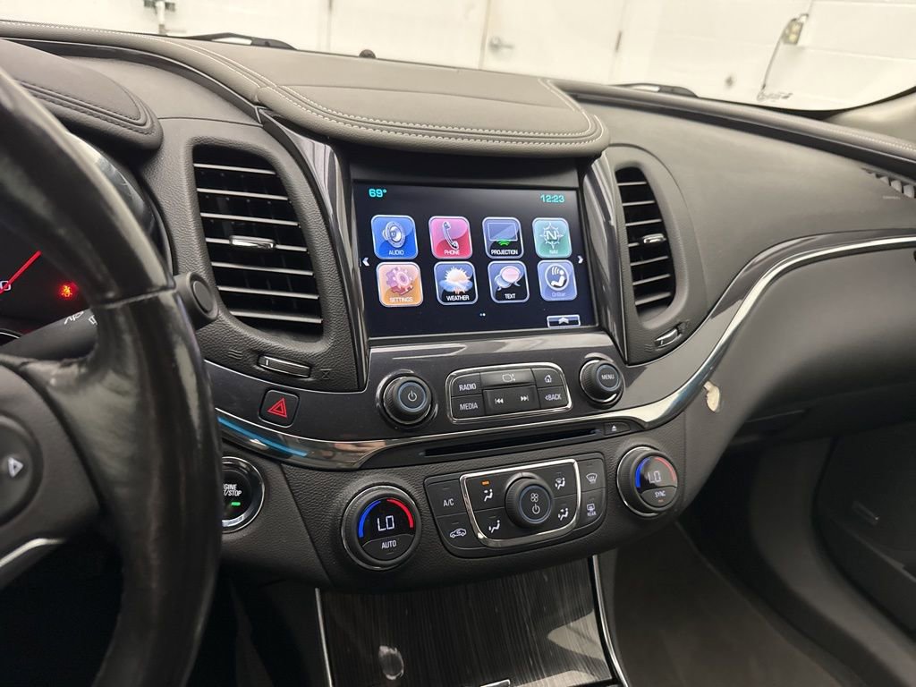 Used 2017 Chevrolet Impala Premier w/ Enhanced Convenience Package image 15