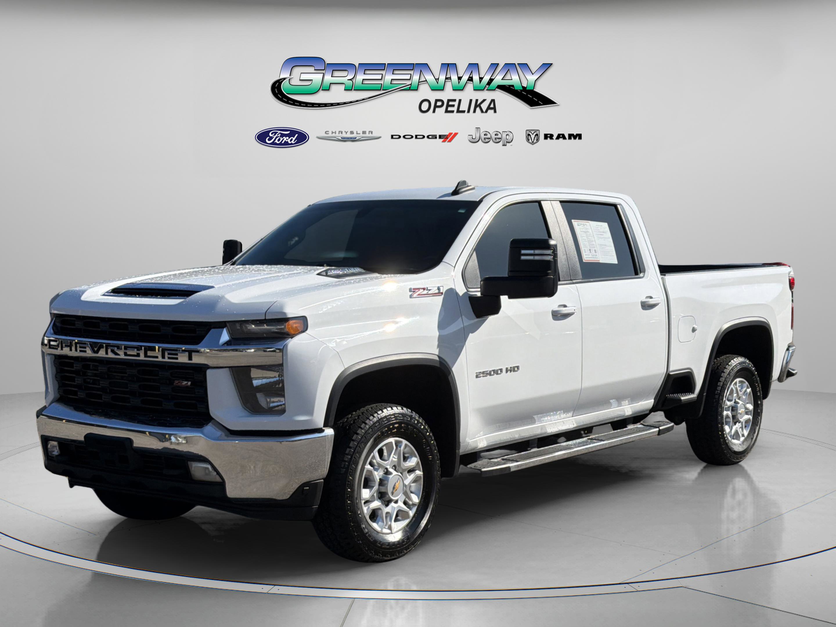 Used 2022 Chevrolet Silverado 2500 LT w/ Convenience Package image 15