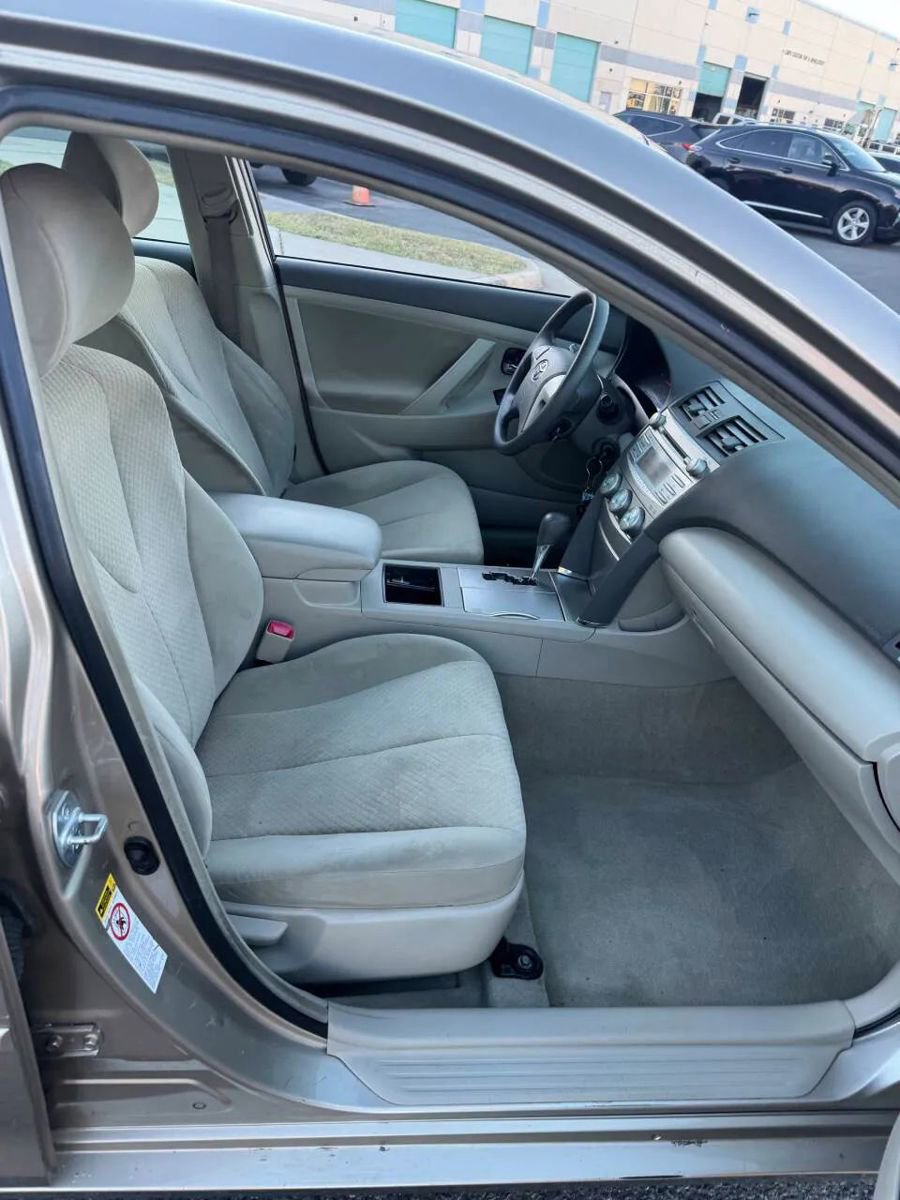 Used 2007 Toyota Camry LE FWD image 15