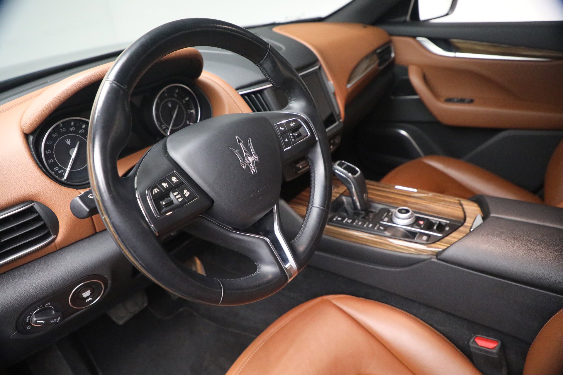 Certified 2022 Maserati Levante GT AWD/4WD image 21