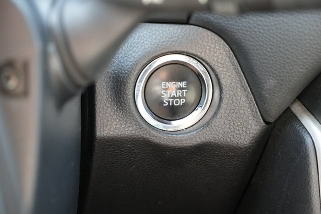 Used 2024 Toyota RAV4 XLE FWD image 28