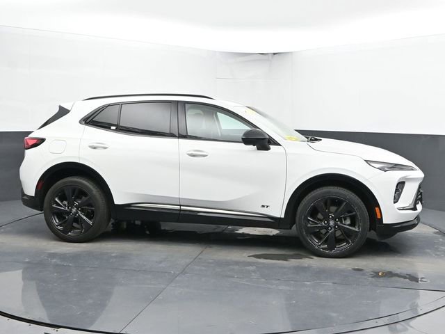 Used 2024 Buick Envision Sport Touring image 12