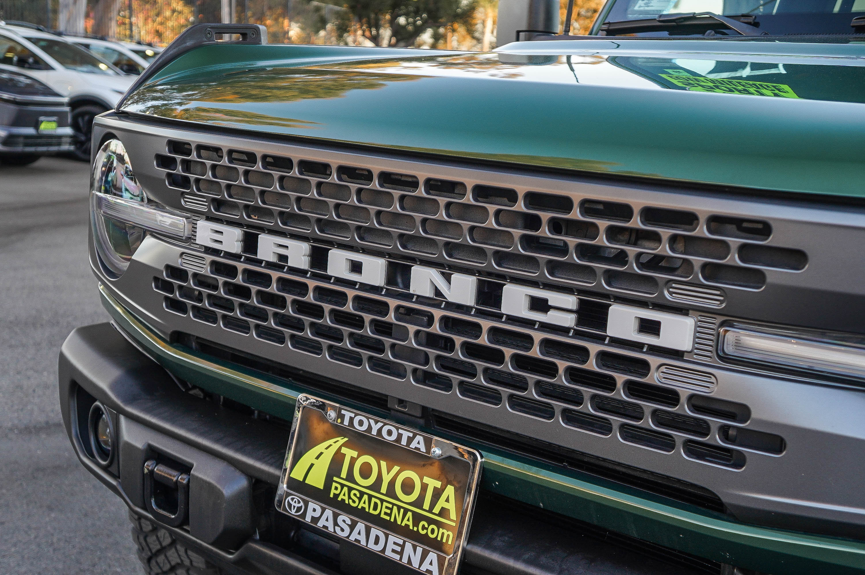 Used 2022 Ford Bronco Badlands w/ Sasquatch Package AWD/4WD image 9
