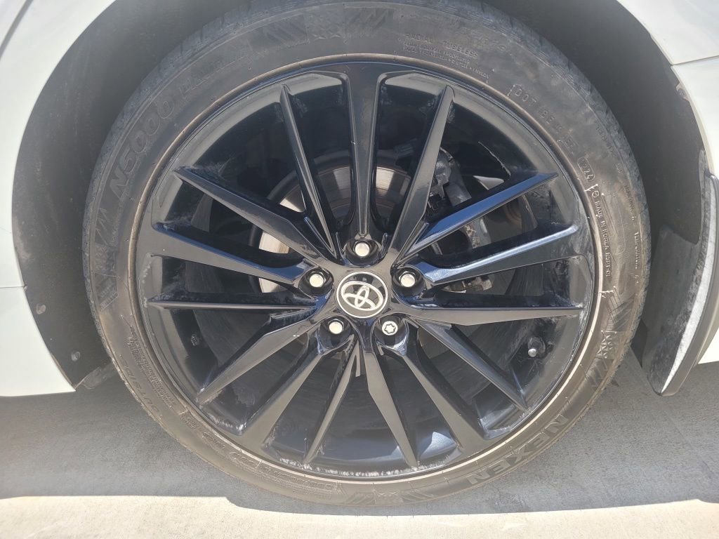 Used 2021 Toyota Camry XSE image 21