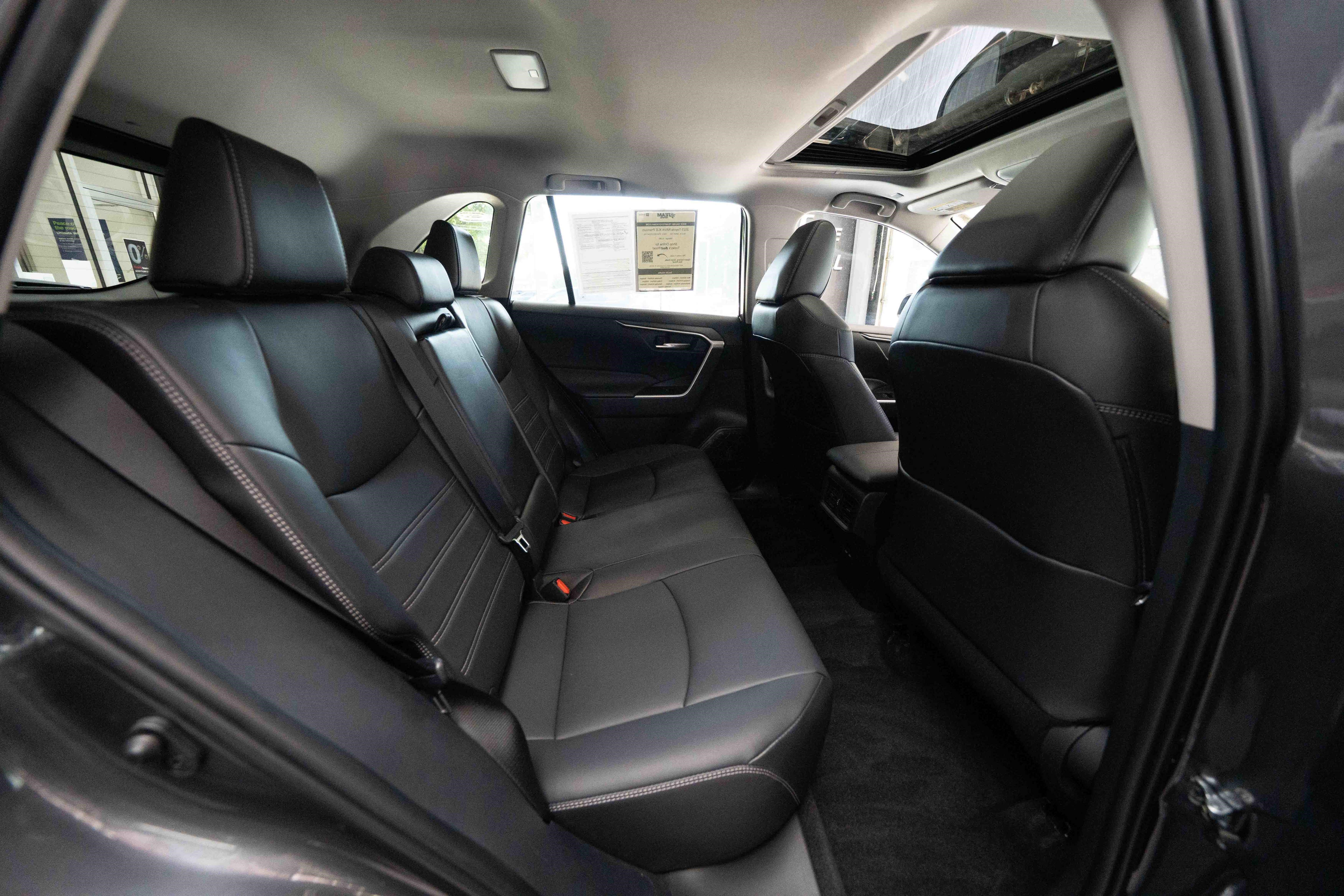 Certified 2023 Toyota RAV4 XLE Premium AWD/4WD image 26