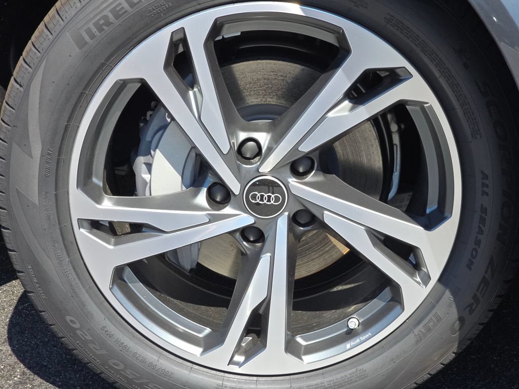 New 2027 Audi Q6 e-tron Prestige AWD/4WD image 10