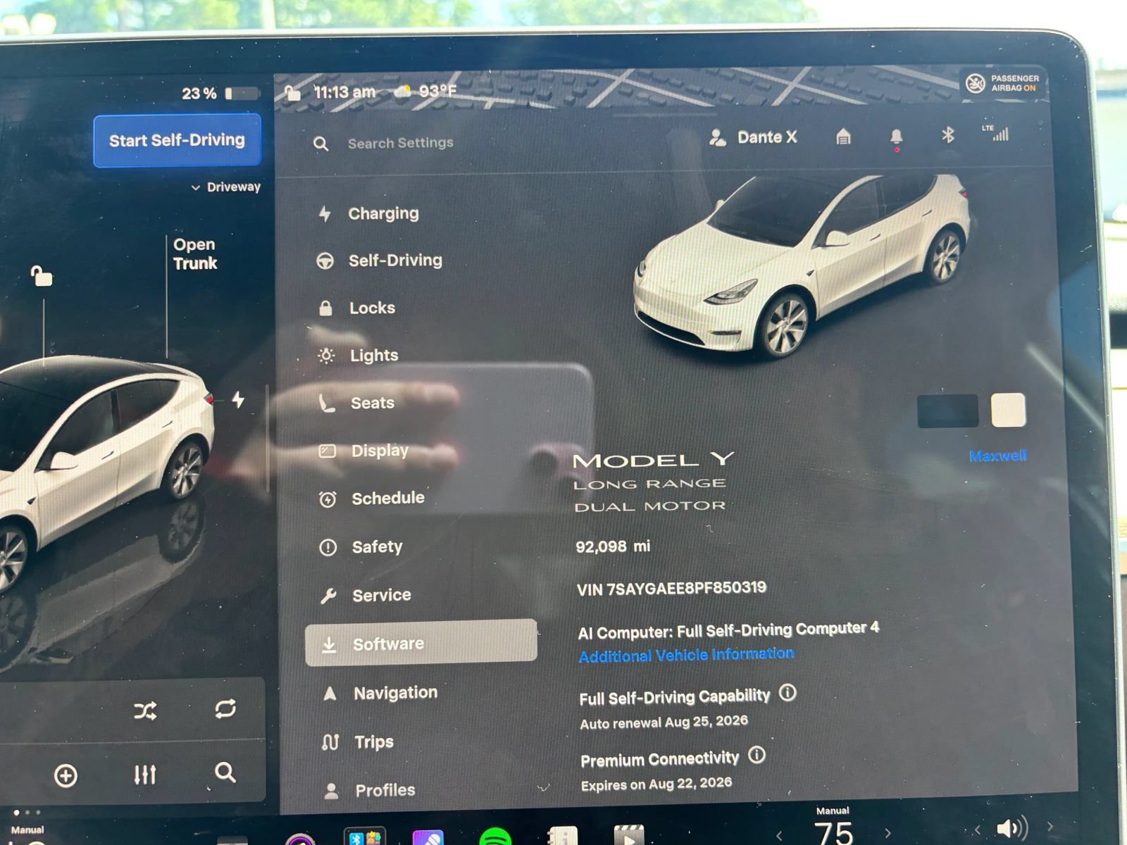 Used 2023 Tesla Model Y Long Range AWD/4WD image 28