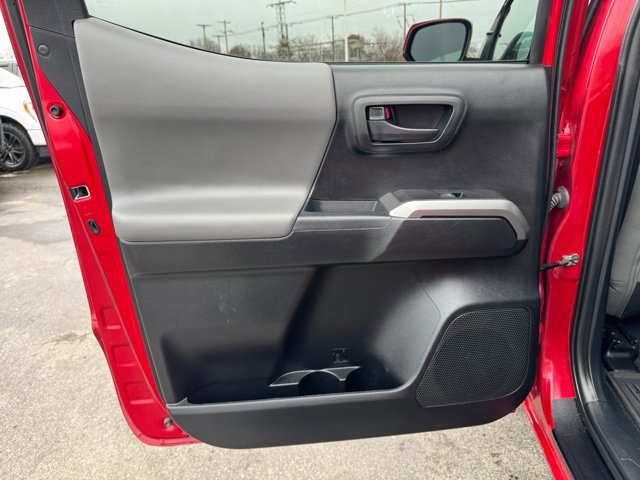 Certified 2021 Toyota Tacoma SR5 image 24