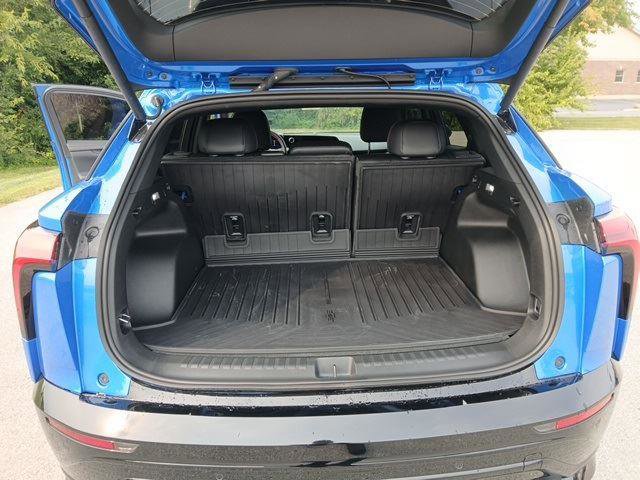 New 2025 Chevrolet Blazer EV RS image 30