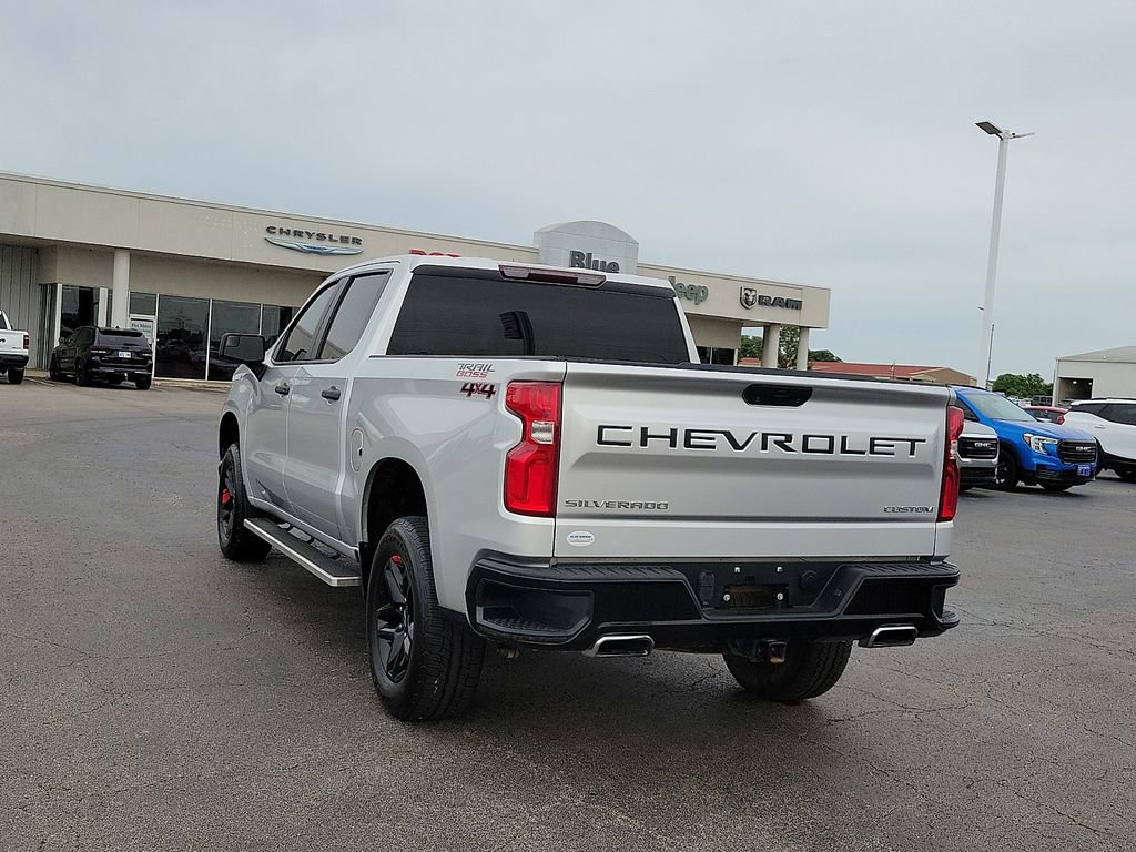 Used 2020 Chevrolet Silverado 1500 Custom Trail Boss w/ Custom Convenience Package AWD/4WD image 4