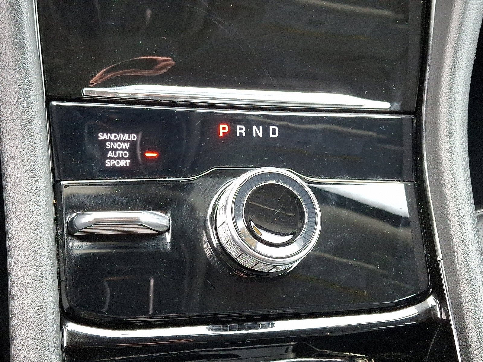 Used 2023 Jeep Grand Cherokee Limited w/ Luxury Tech Group II image 15