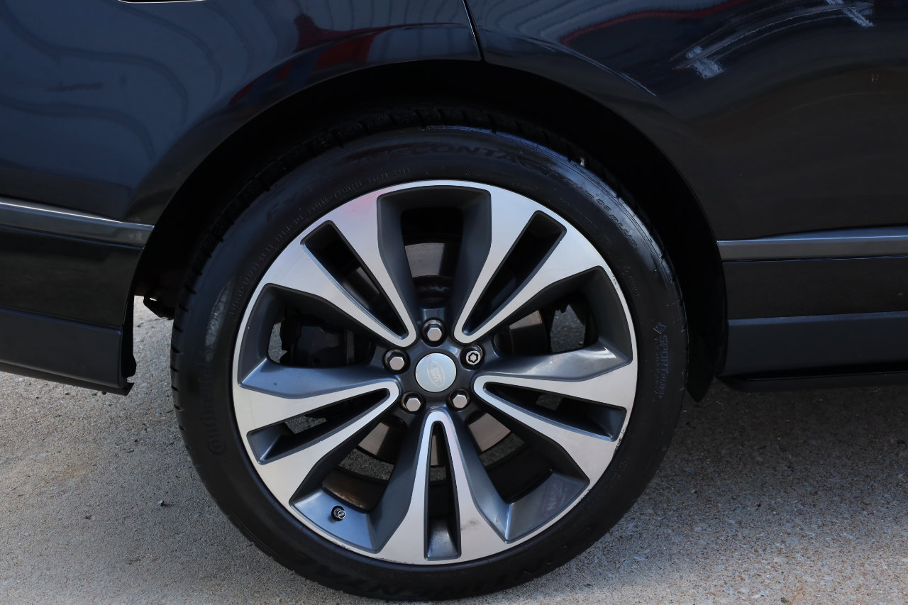 Used 2020 Land Rover Range Rover SV Autobiography Dynamic image 43