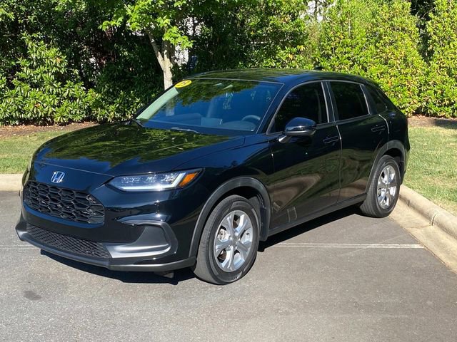 Used 2023 Honda HR-V LX image 3