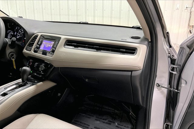 Used 2018 Honda HR-V LX image 16